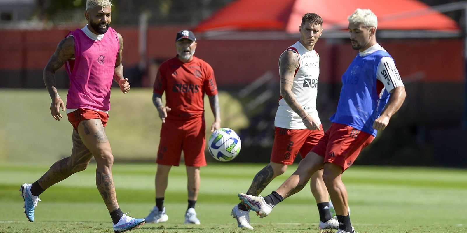 fla-recebe-cruzeiro-em-busca-de-4a-vitoria-consecutiva-no-brasileiro