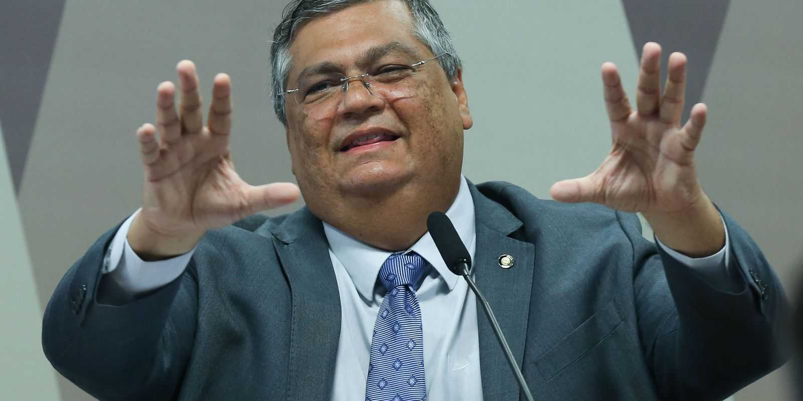 dino:-pacificacao-do-pais-tem-de-ser-centrada-no-respeito-a-lei