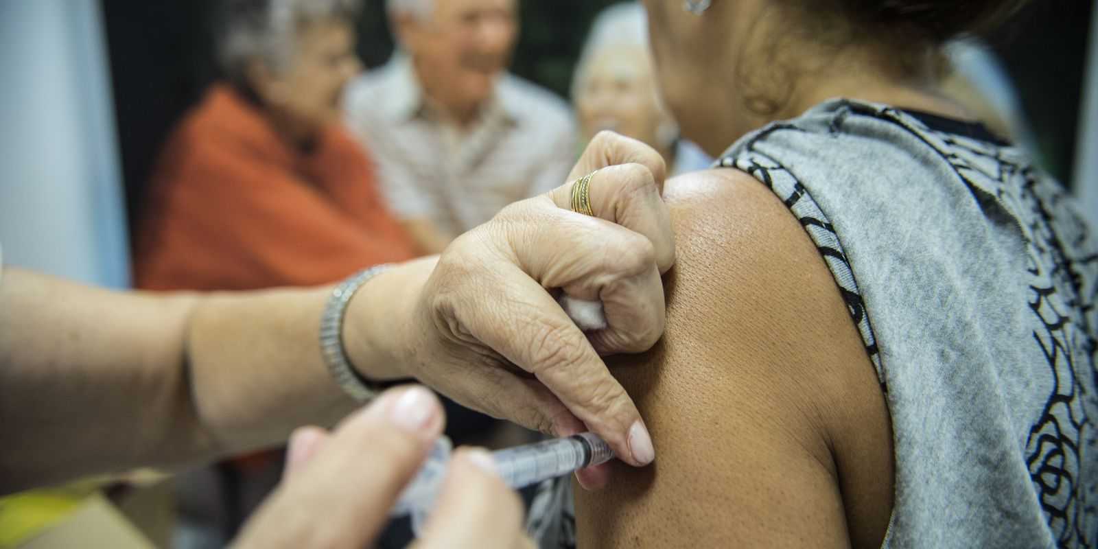 mais-de-43-milhoes-de-pessoas-ja-se-vacinaram-contra-gripe-no-brasil