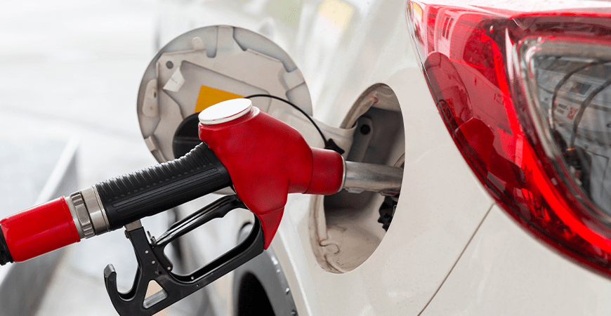 ICMS: gasolina vai subir nesta quinta-feira (1º) em 24 estados brasileiros