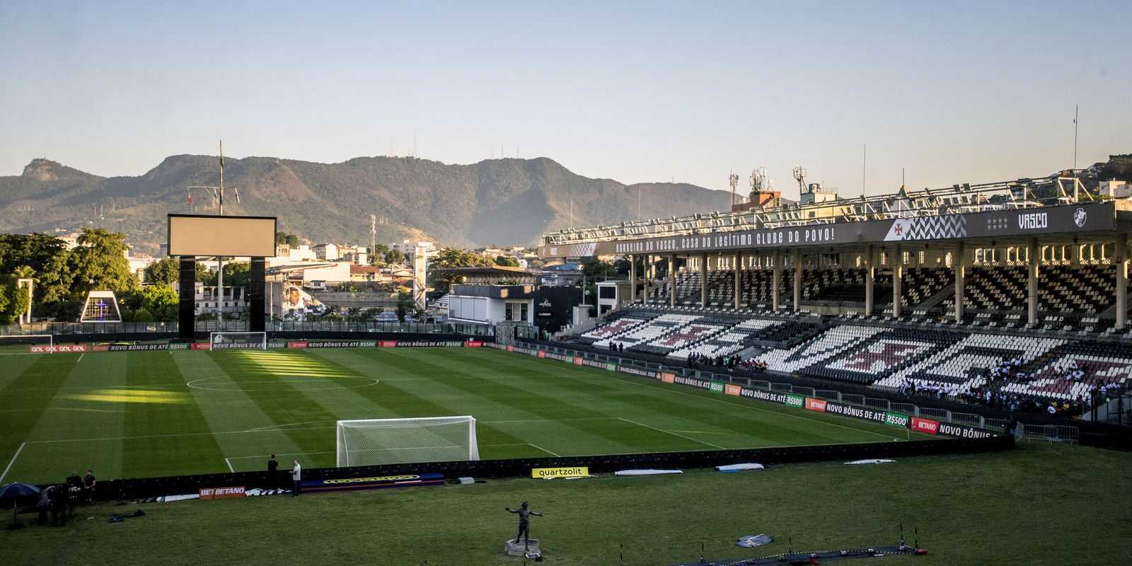 stjd-pune-vasco-com-quatro-jogos-com-portoes-fechados