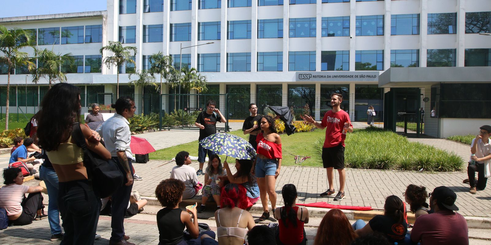 reuniao-entre-estudantes-em-greve-e-reitoria-da-usp-acaba-sem-acordo
