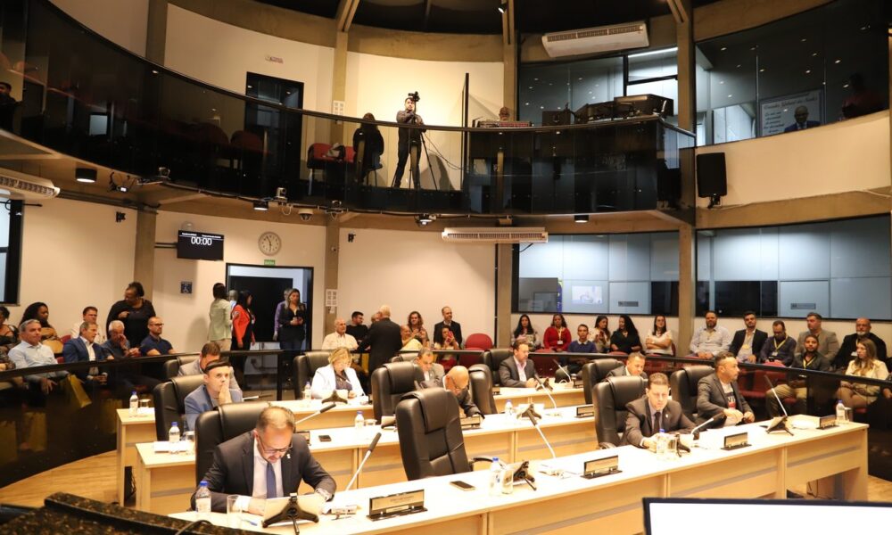 camara-de-aruja-da-aval-para-prefeitura-antecipar-precatorios-para-quem-aceitar-descontos-–-aruja-reporter