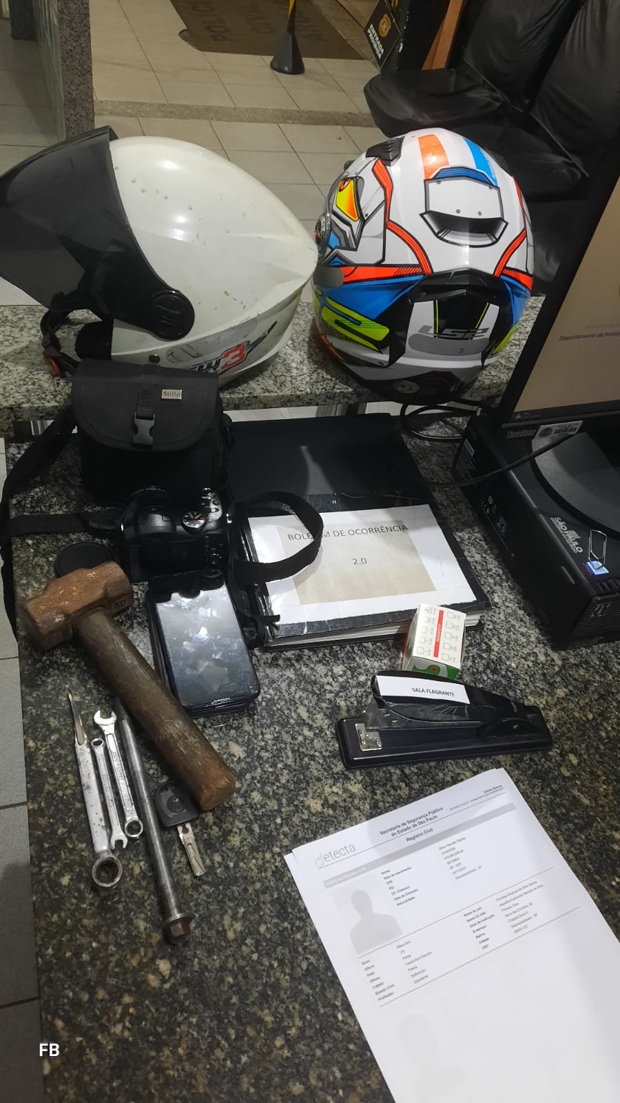 pm-prende-suspeito-por-tentativa-de-furto-de-motocicleta-–-aruja-reporter