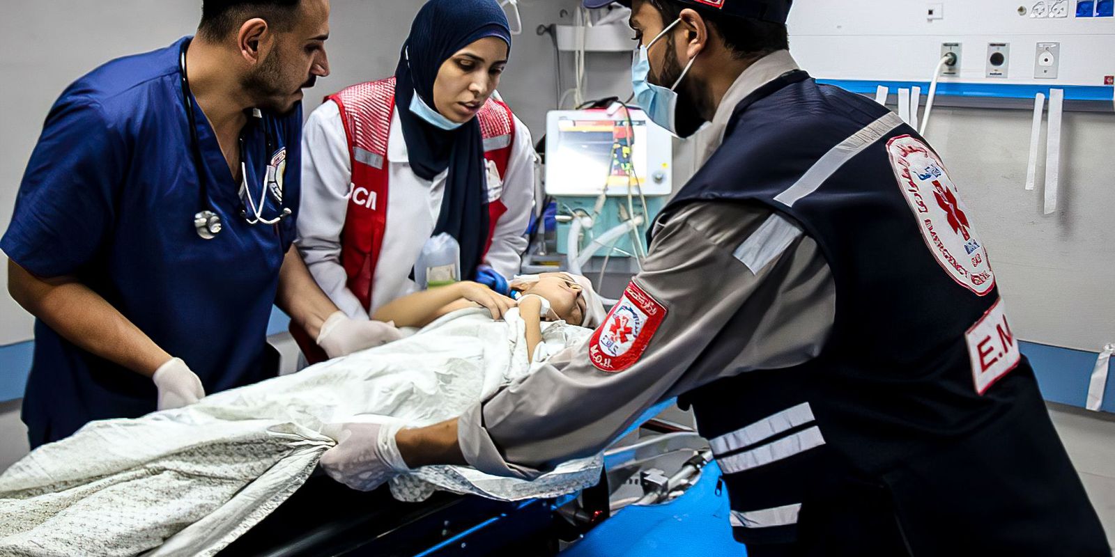 gaza:-pelo-menos-15-estabelecimentos-de-saude-foram-atingidos