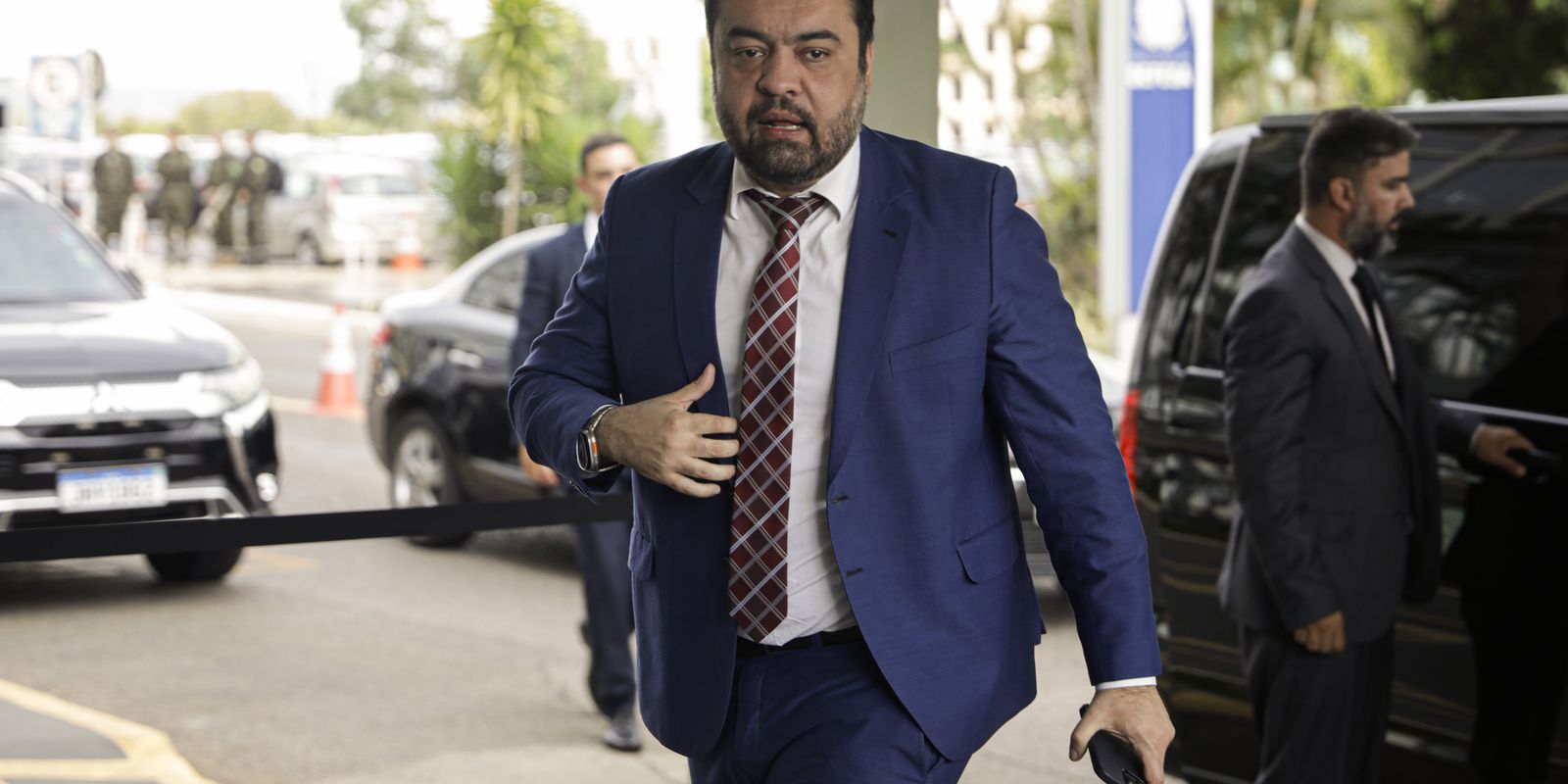 governo-do-rio-diz-que-descobriu-plano-de-atentado-contra-castro