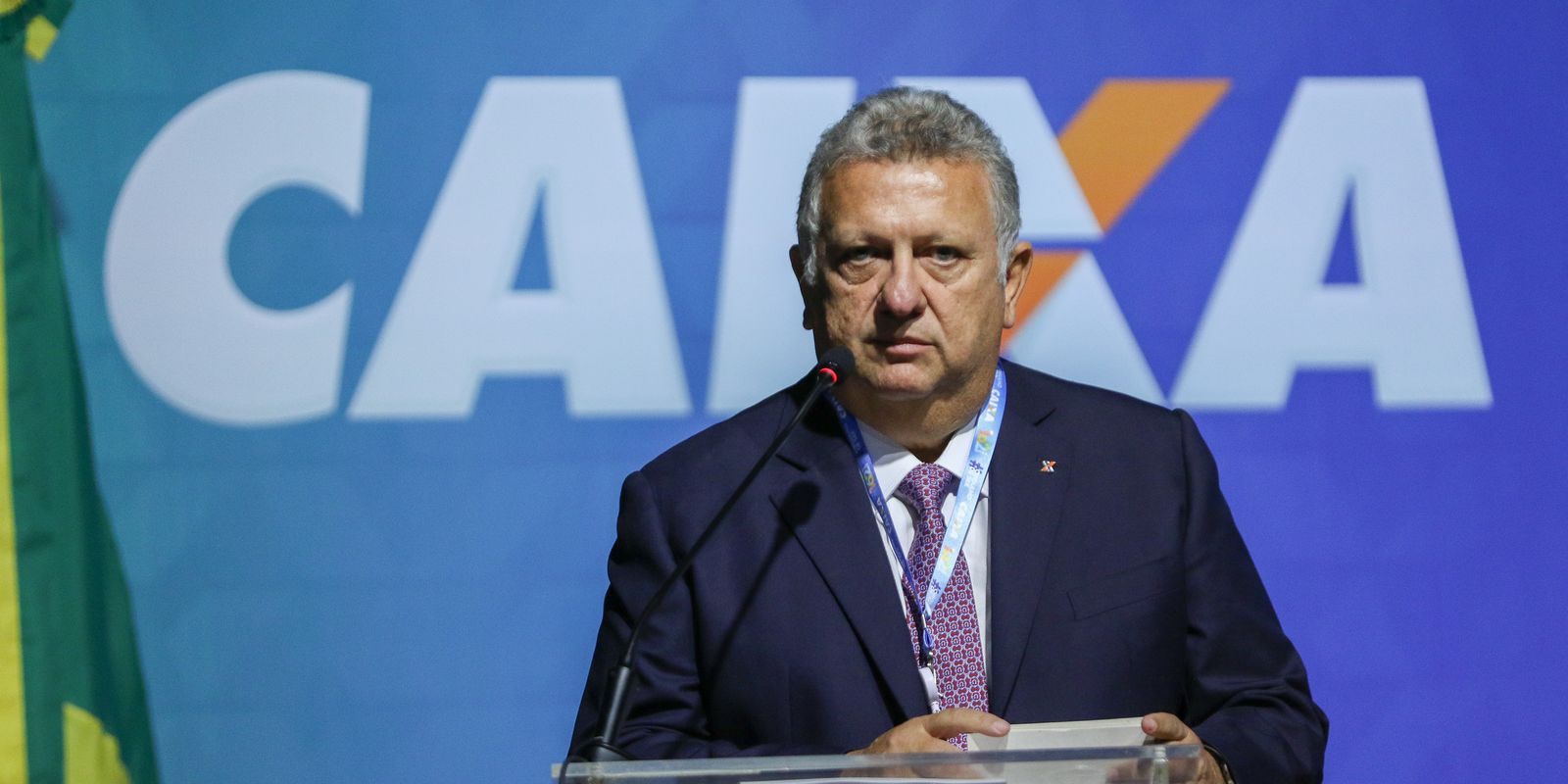 vieira-assume-caixa-com-promessa-de-induzir-crescimento-economico