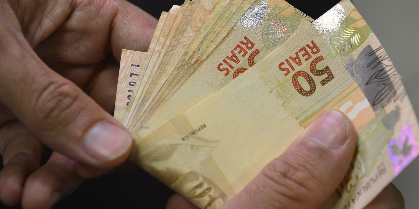 reforma-tributaria-podera-deixar-setor-de-servicos-mais-caro