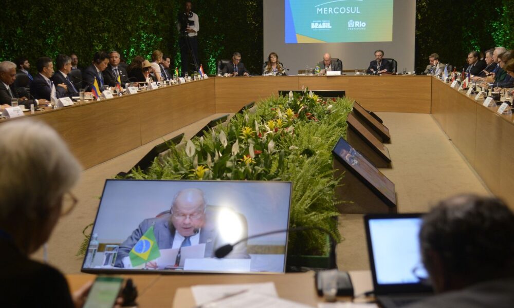 brasil-quita-dividas-de-r$-3,8-bilhoes-com-organismos-internacionais