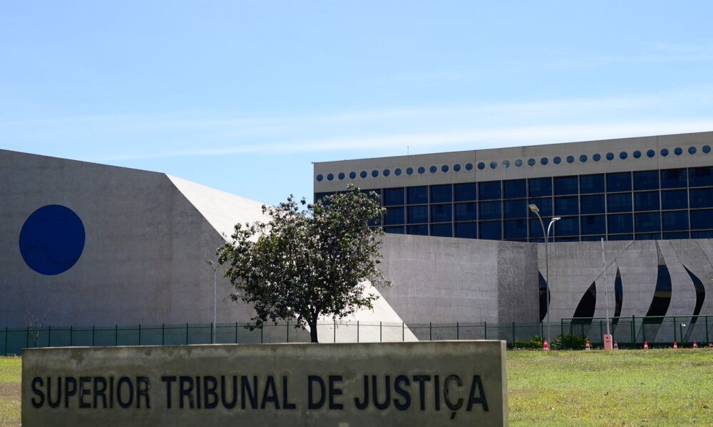 stj-multa-sindicato-dos-auditores-da-receita-em-r$-1,3-milhao