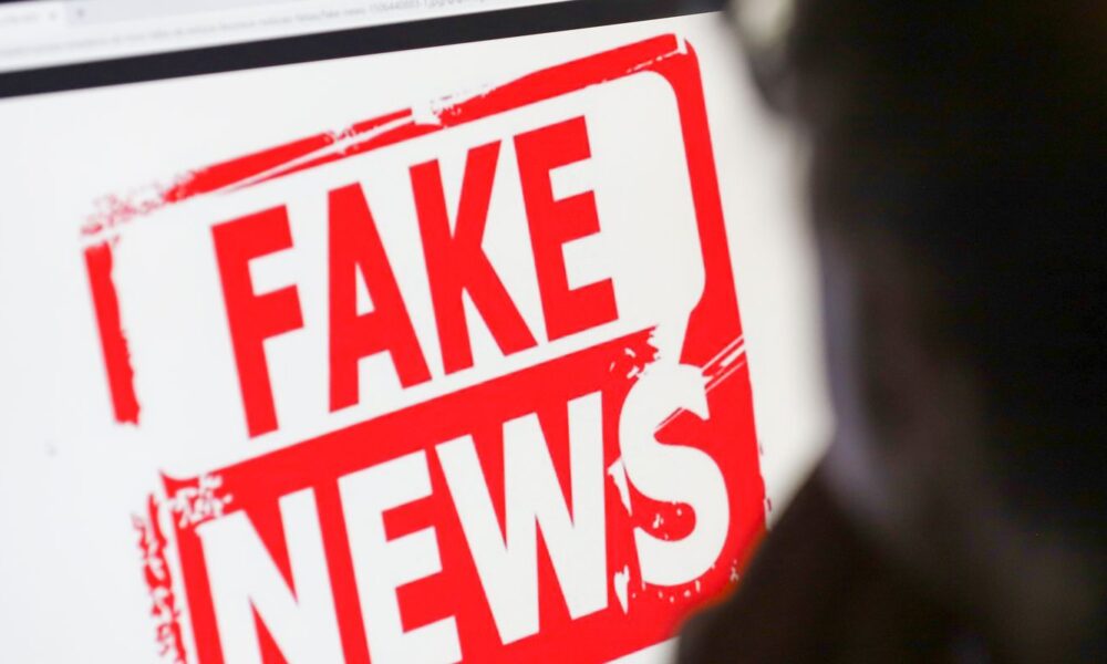 agu-notifica-facebook-para-excluir-video-falso-de-haddad-em-24-horas
