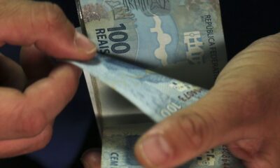 consumo-das-familias-sobe-5,7%-no-trimestre-movel-fechado-em-novembro