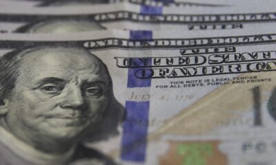 dolar-tem-maior-queda-diaria-em-dois-anos-e-meio-e-fecha-a-r$-5,75
