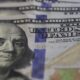 dolar-tem-maior-queda-diaria-em-dois-anos-e-meio-e-fecha-a-r$-5,75