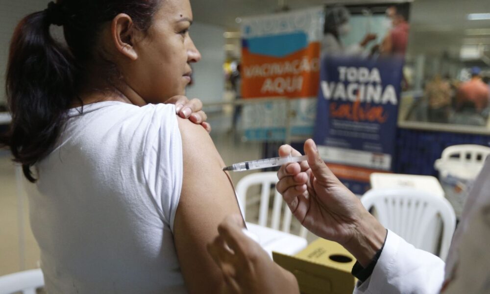 gripe:-cidade-de-sp-amplia-vacinacao-para-populacao-acima-de-6-meses