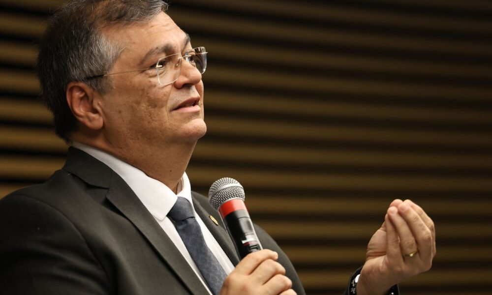 dino-diz-que-nao-cabe-ao-judiciario-redesenhar-sistema-tributario